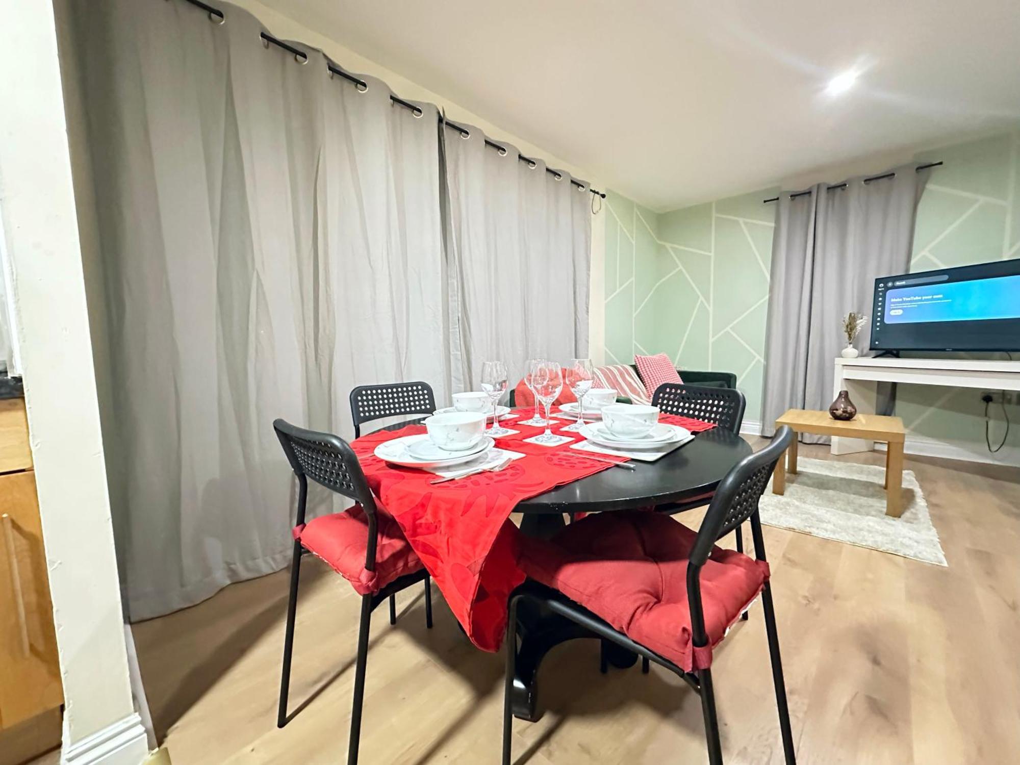 Olive Immaculate Wembley Apartment, 15mins To London, By Edens Apartamento *